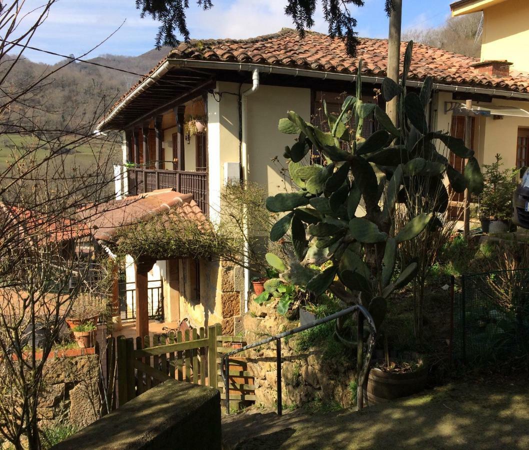 Los Pinos De Cardes Cardes  Exterior photo